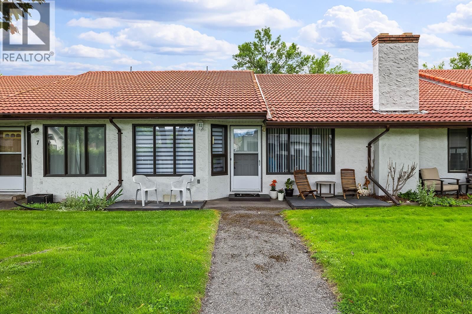 Property Photo:  363 Gerstmar Road 6  BC V1X 4A6 