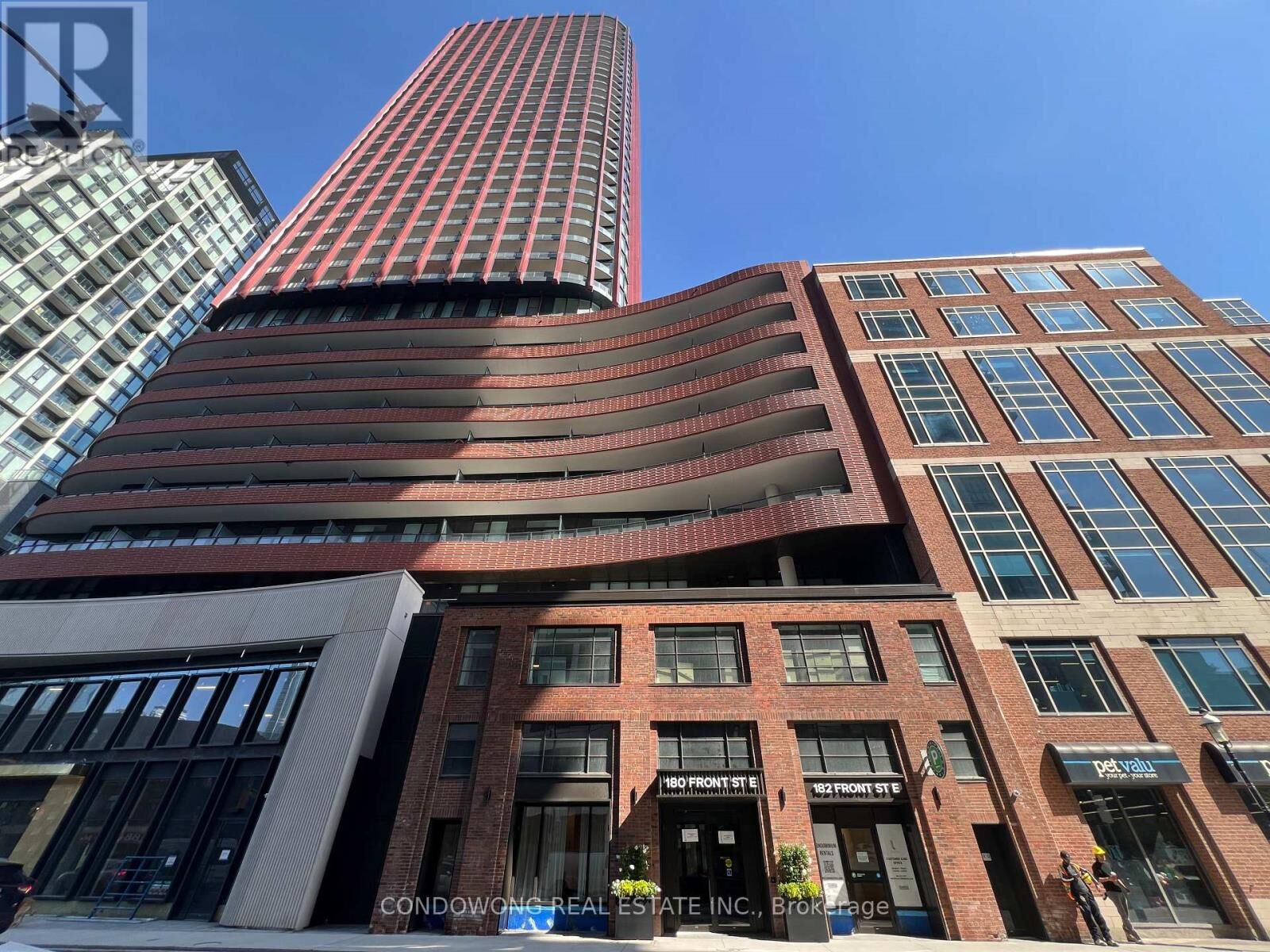 Property Photo:  180 Front Street East 3201  ON M5A 0A9 
