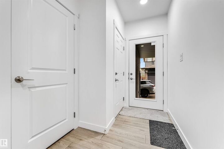 Photo de la propriété:  2710 66 Street SW 45  AB T6X 3H4 