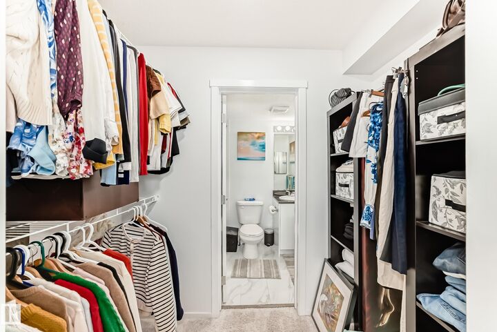 Photo de la propriété:  18126 77 Street NW 423  AB T5Z 0N7 