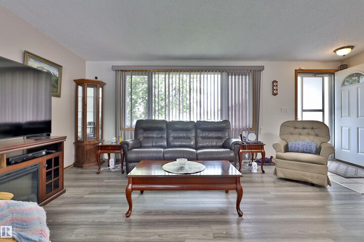 Property Photo: 144 Cameron Crescent AB T9A 3H5