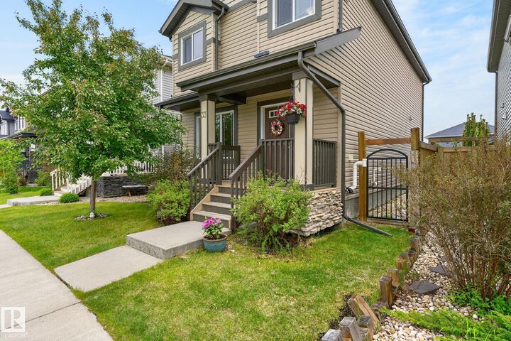 Property Photo:  33 Durrand Bend  AB T8L 0N1 