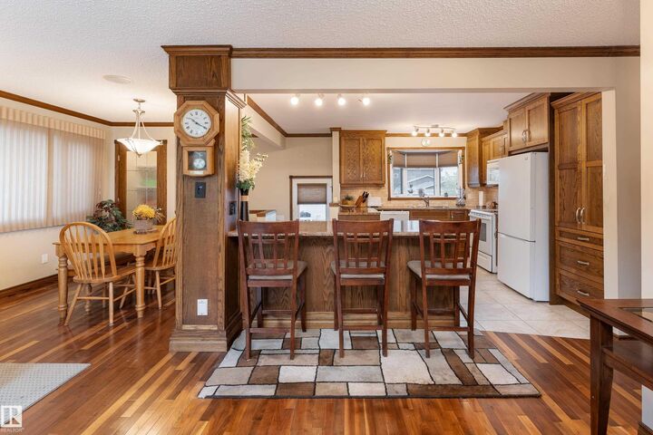 Property Photo:  9906 99 Street  AB T8R 1G5 