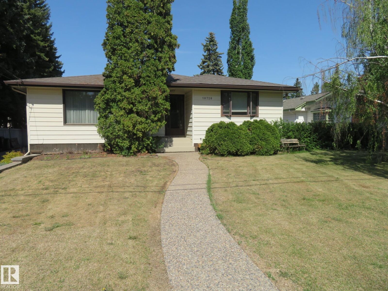 Property Photo: 10720 57 Avenue NW AB T6H 0Y6