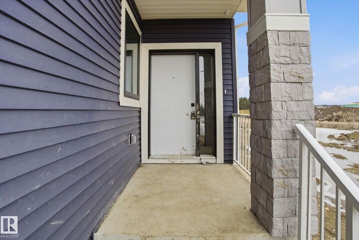 Property Photo:  3311 Chernowski Way SW  AB T6W 5H2 