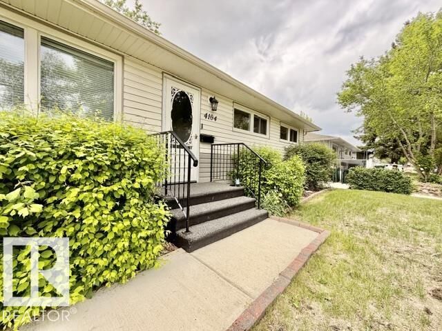 Property Photo:  4104 55 Street  AB T9A 1T6 