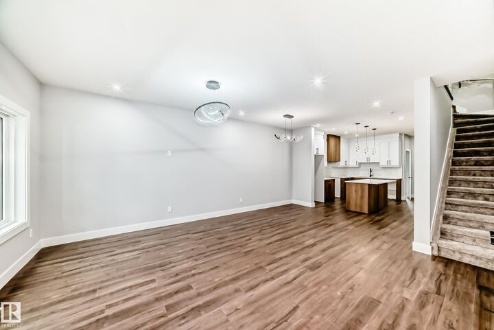 Property Photo:  11170 73 Avenue NW  AB T6G 0C4 
