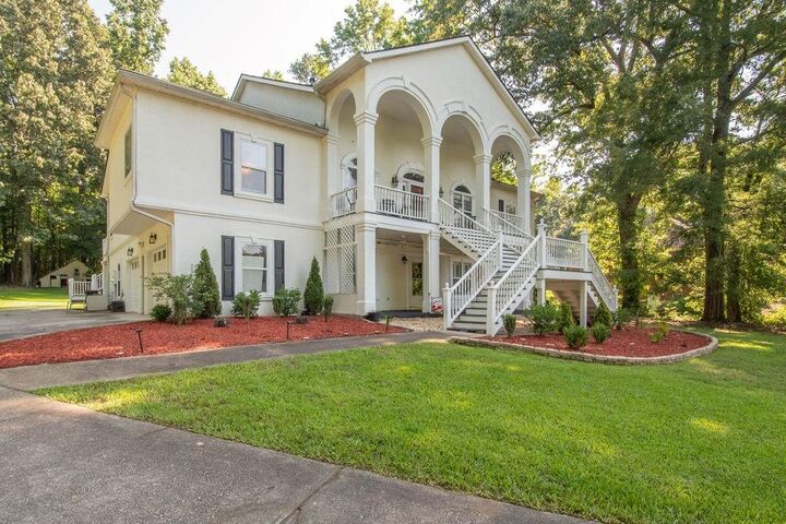 Property Photo:  115 Hazelridge Lane  GA 30277 