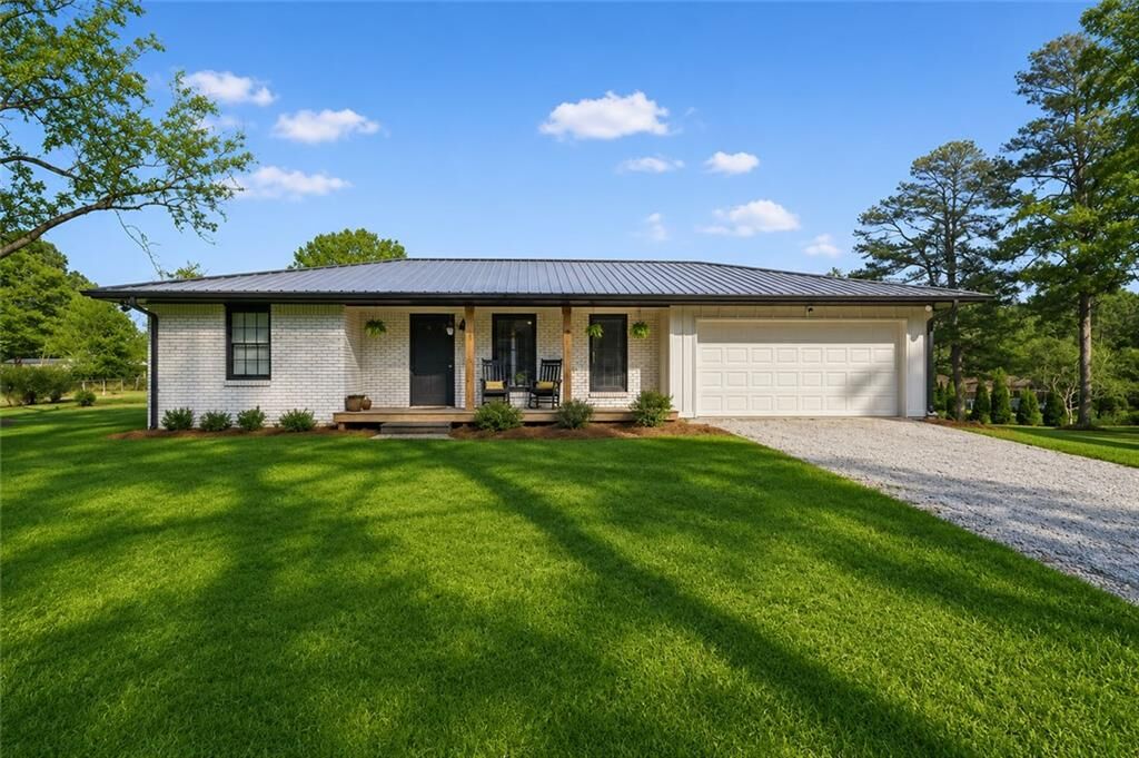 Property Photo:  4283 Hiram Lithia Springs Road SW  GA 30127 