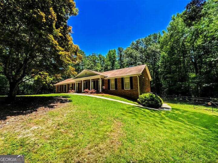 Property Photo:  2571 Victory Drive  GA 30135 
