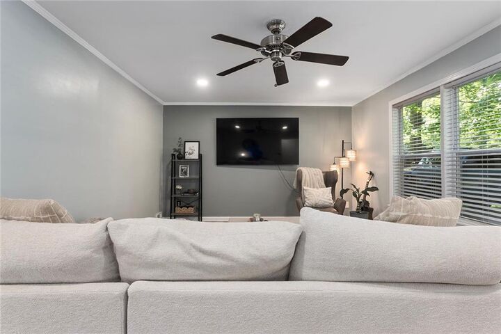 Property Photo:  2311 W 76th Street  KS 66208 