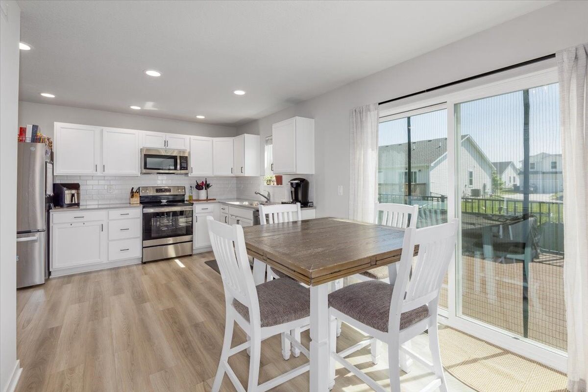 Property Photo: 4420 E 44th Street IA 50317
