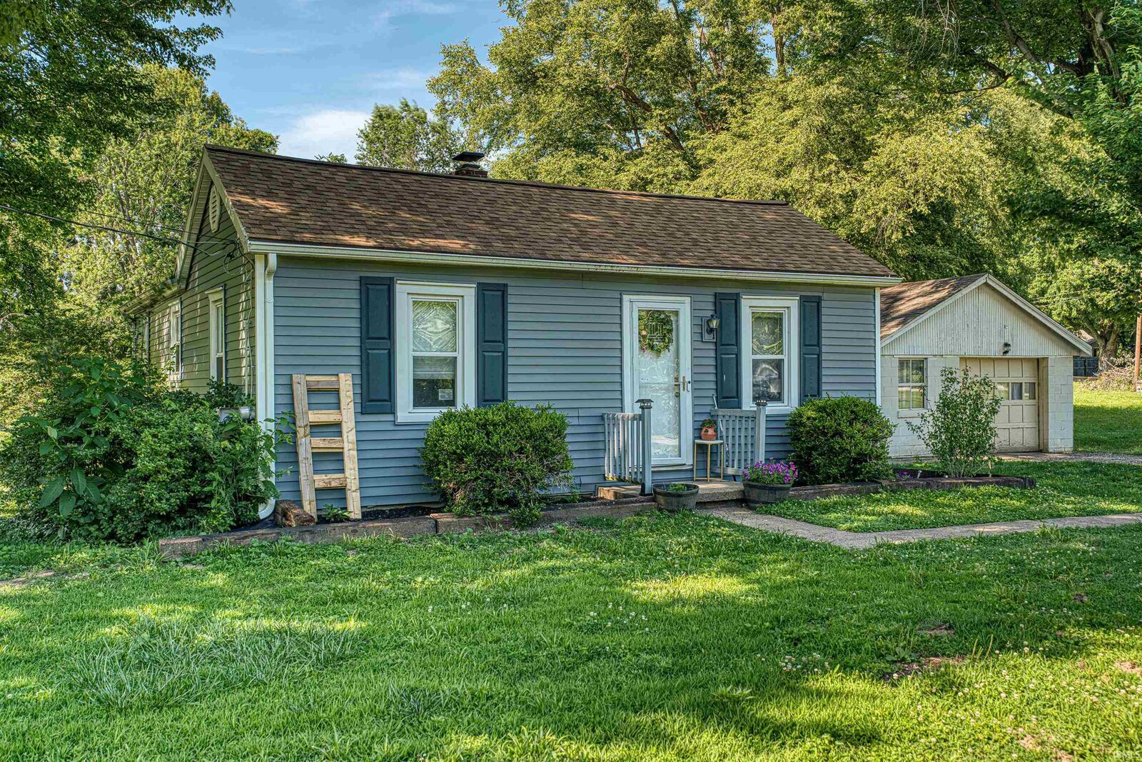 Property Photo:  7824 Spry Road  IN 47715 