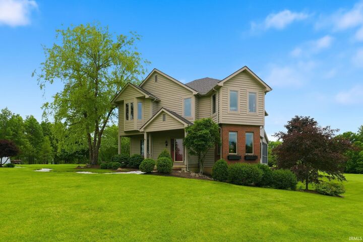 Property Photo: 9304 Muldoon Road IN 46819-9400