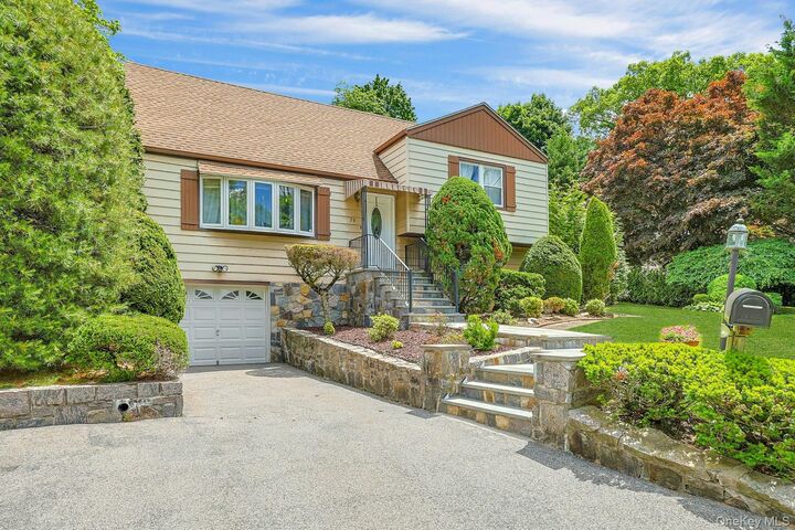 Property Photo:  70 Durham Road  NY 10607 
