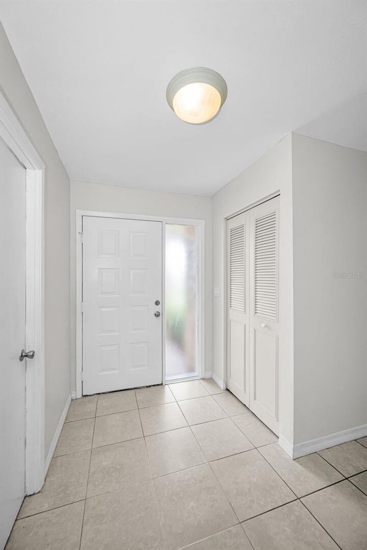 Property Photo:  10050 62nd Avenue N  FL 33708 