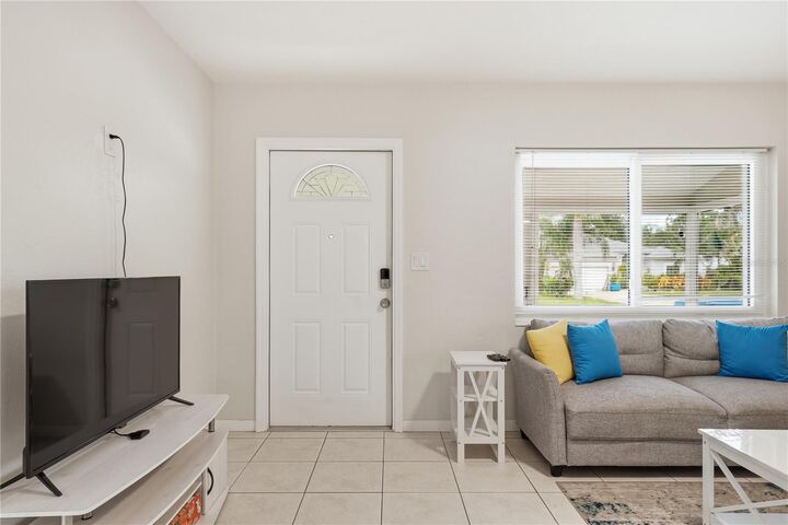 Property Photo:  14512 117th Avenue  FL 33774 