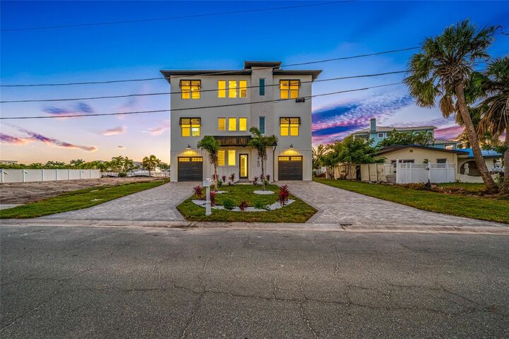 Property Photo:  11460 7th Street E  FL 33706 