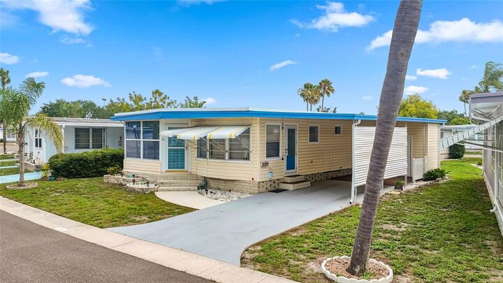 Property Photo:  7901 40th Avenue N 74  FL 33709 