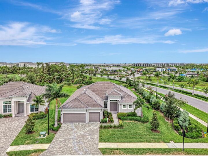 Property Photo:  17139 Jadestone Court  FL 34293 