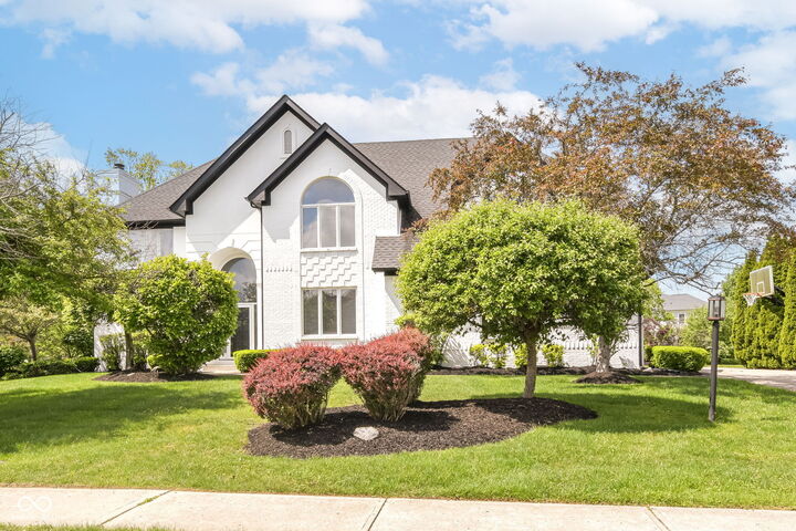 Property Photo:  12496 Pembrooke Circle  IN 46032 