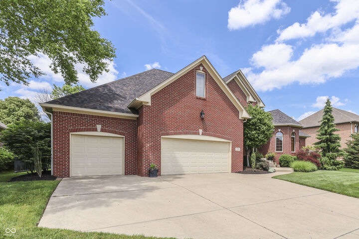 Property Photo:  7344 Franklin Parke Lane  IN 46259 