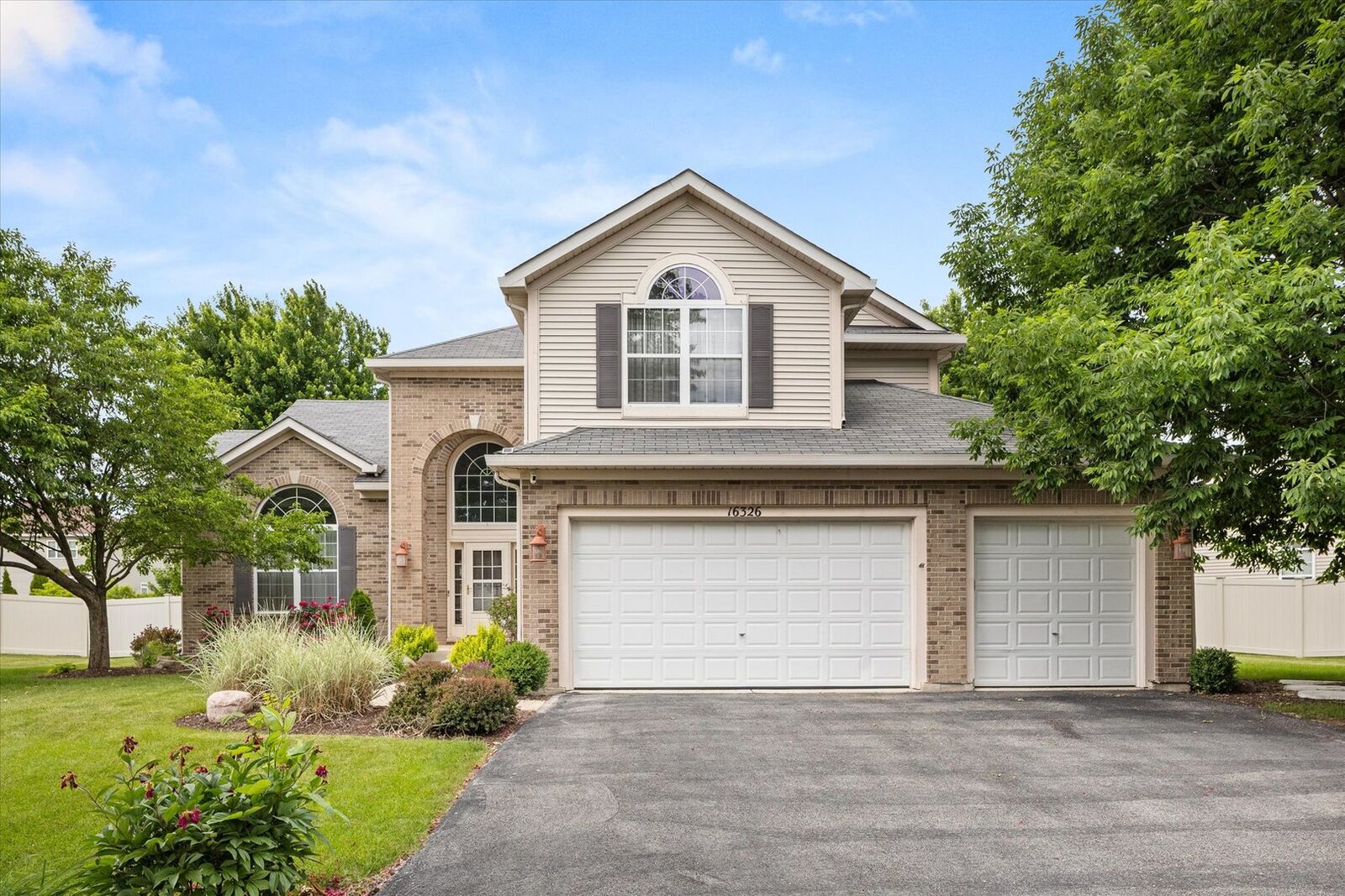 Property Photo: 16326 Sand Creek Lane IL 60586