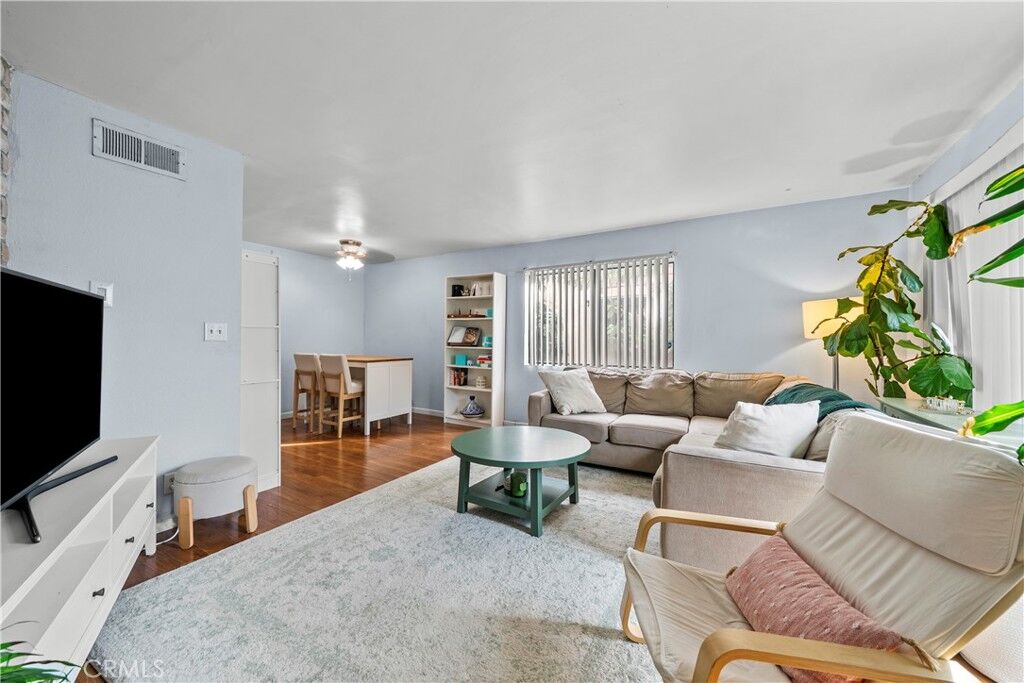 Property Photo:  14435 Plummer 23  CA 91402 