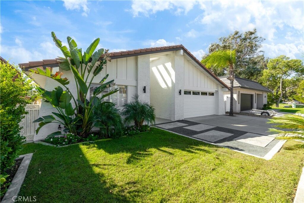 Property Photo:  30238 Longhorn  CA 92587 