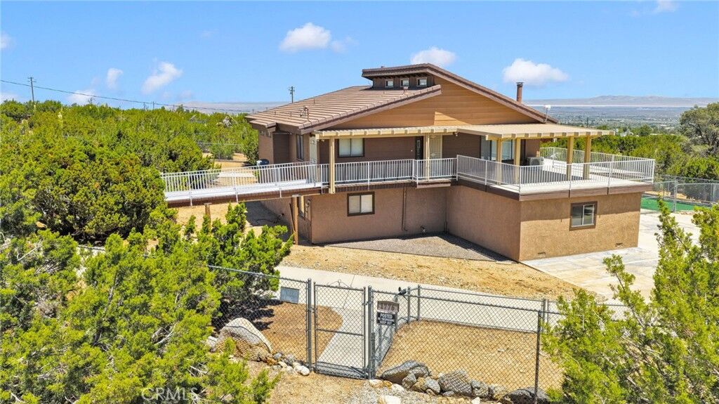 Property Photo: 1776 Vista CA 92372