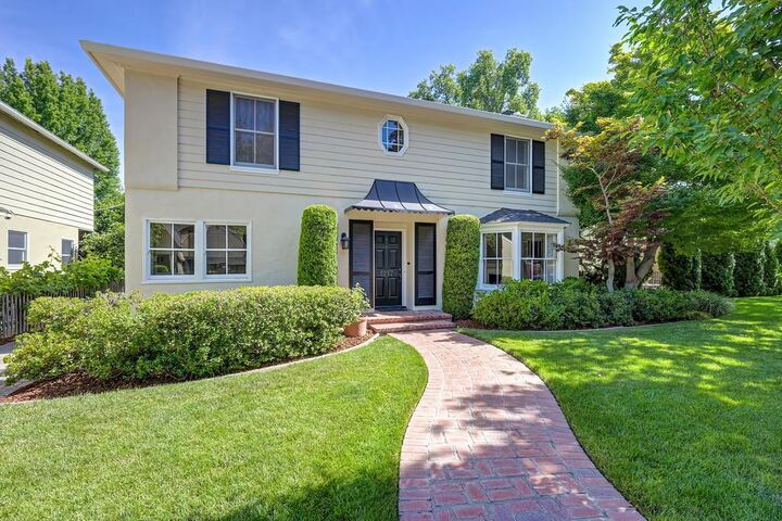Property Photo:  1217 Robertson Way  CA 95818 
