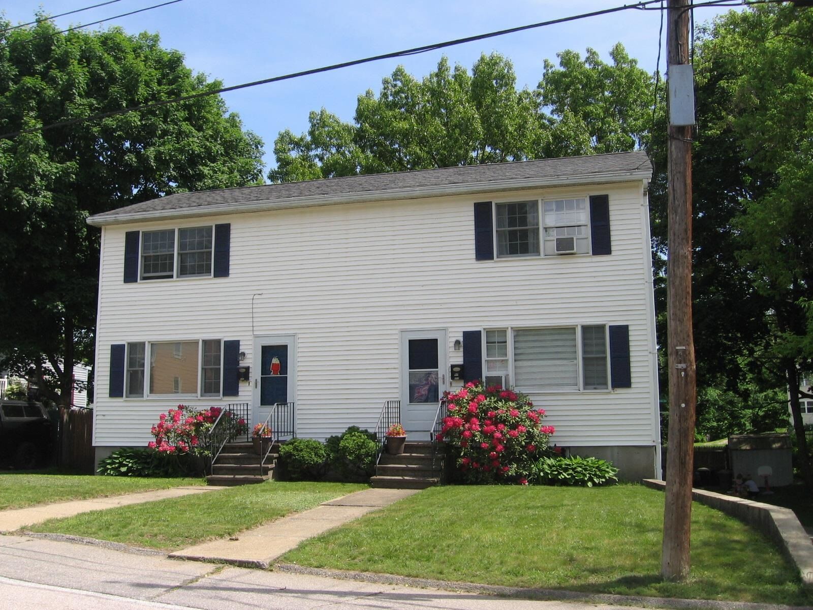 Property Photo: 89 Lancaster Avenue NH 03103
