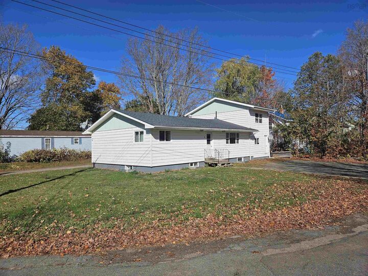Property Photo:  9 Thompson Road  NS B0M 1P0 