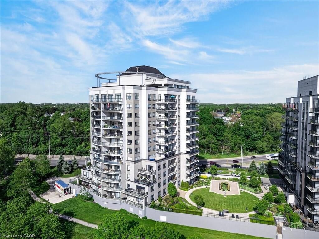 Property Photo:  170 Water Street N 405  ON N1R 3B6 