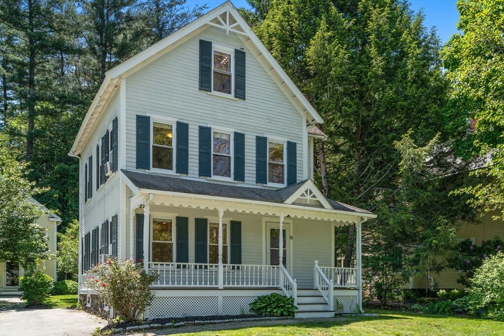 Property Photo:  81 Brook Rd 81  MA 02493 