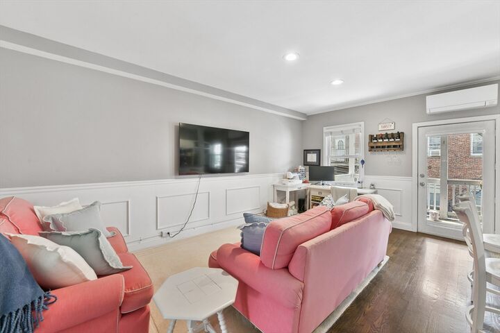 Property Photo:  253 Gold St 2  MA 02127 