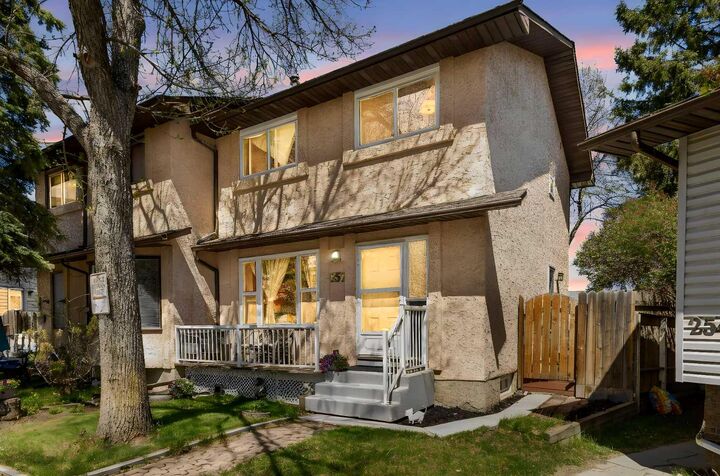 252 Templeview Way NE — photo 1