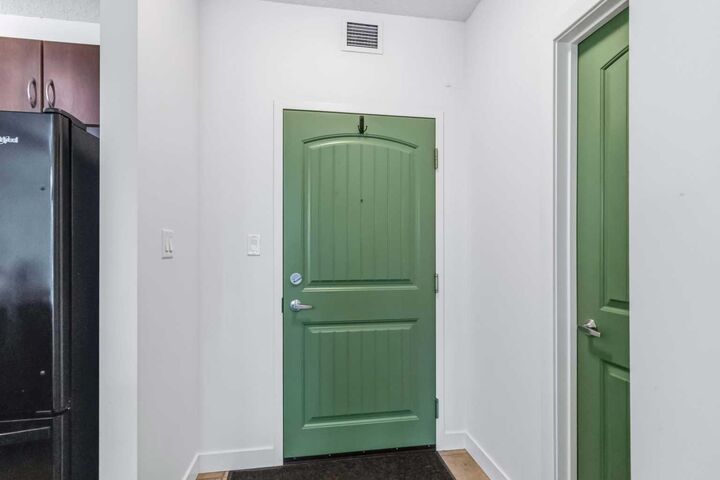 Photo de la propriété: 136B Sandpiper Road 108 AB T9K 0J7
