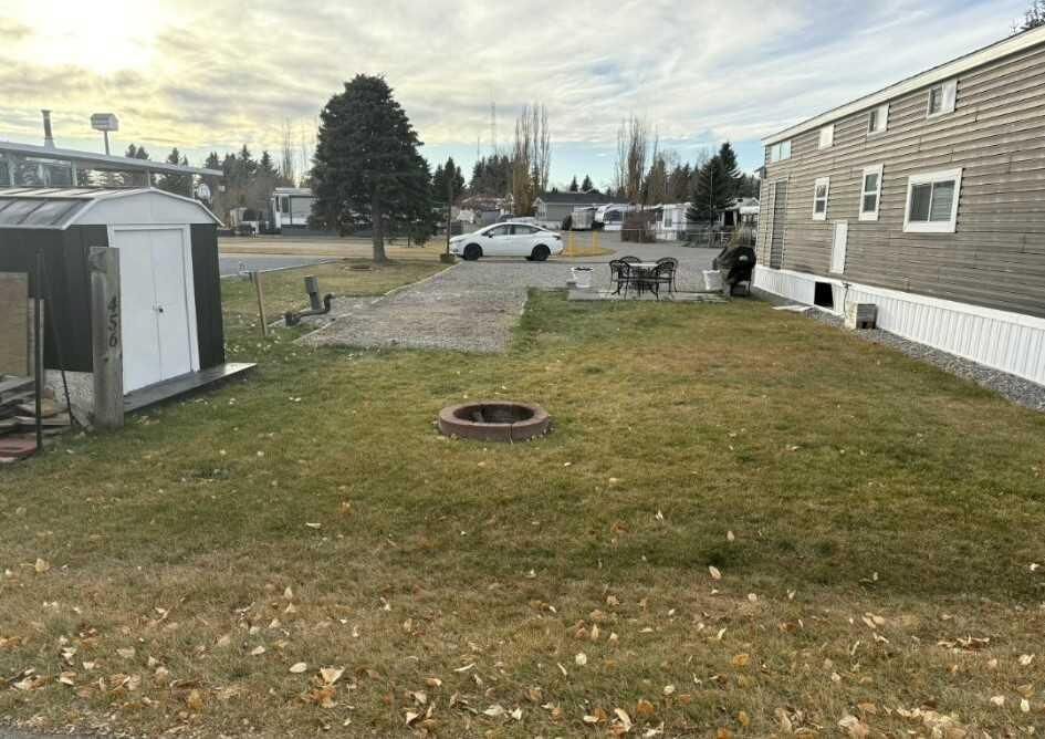 Property Photo:  456 Twp 353  AB T4G 0K6 