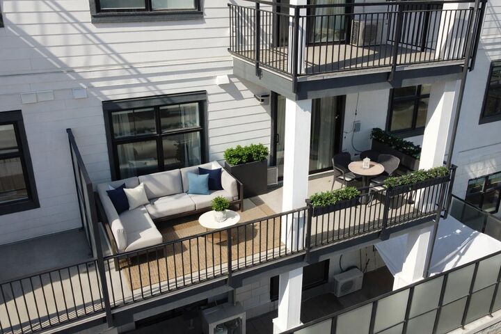 Property Photo:  255 Les Jardins Park SE 208  AB T2C 5W9 