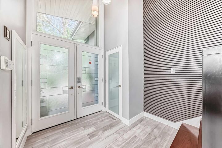 Property Photo: 10412 Willowcrest Road SE AB T2J 1P1