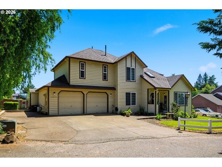 Property Photo: 15278 SE View Meadows Ln OR 97267
