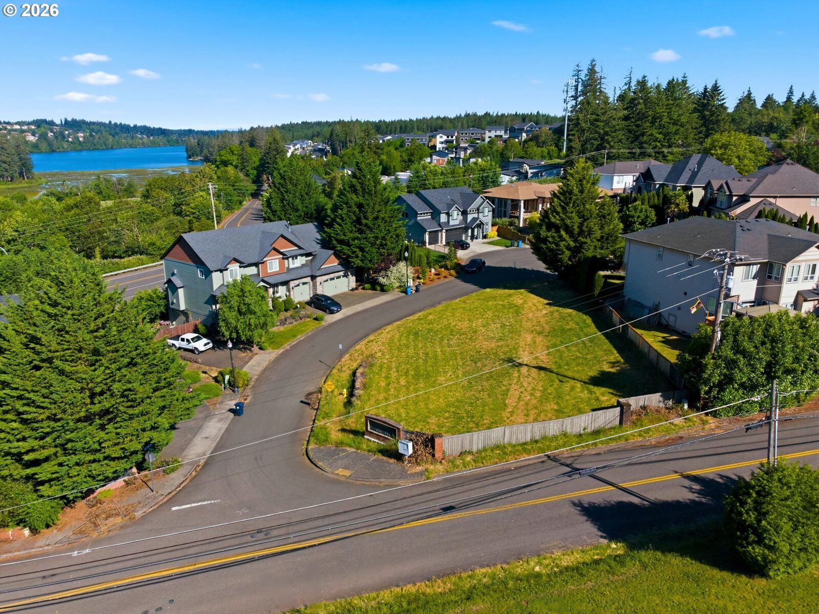 Property Photo:  445 NE 43rd Cir  WA 98607 