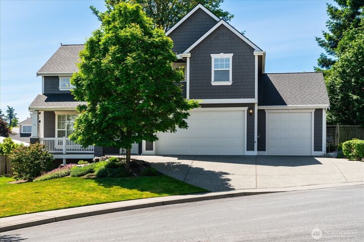 Property Photo:  2315  22nd Street  WA 98221 