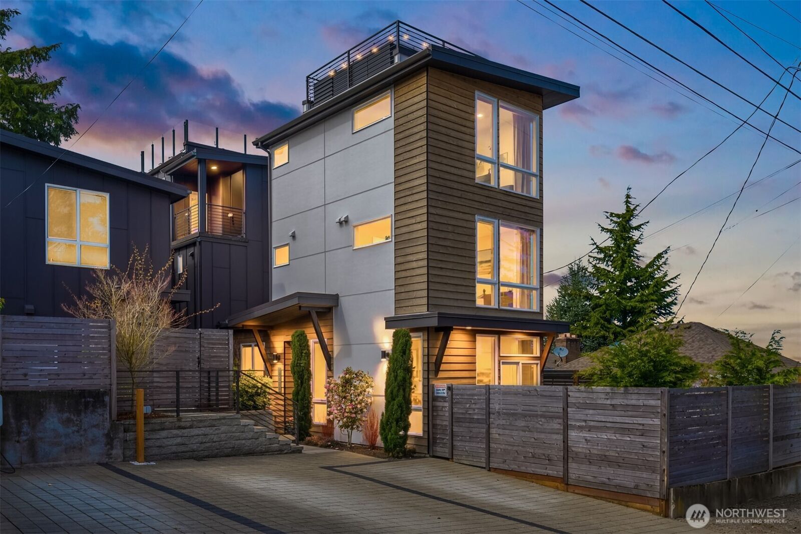 Property Photo:  6710  36th Avenue SW B  WA 98126 