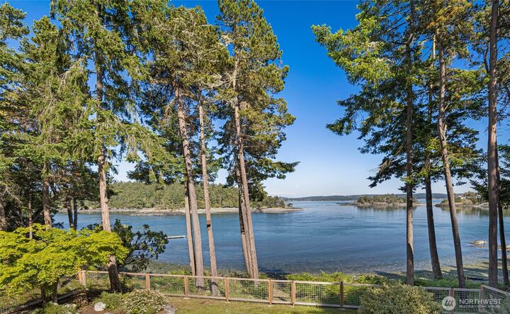 Property Photo:  214  Pinedrona Lane  WA 98250 