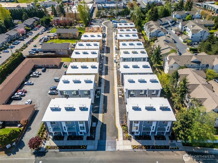 Property Photo:  222  124th Street SW E2  WA 98204 