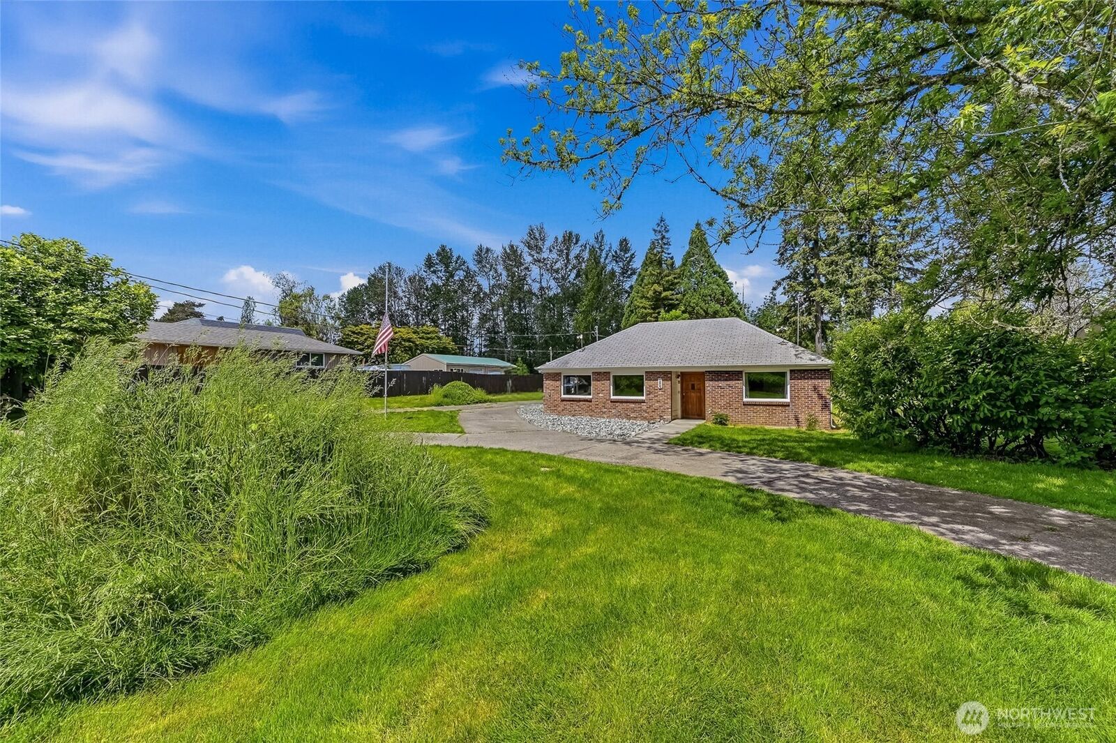 Property Photo:  1805  80th Street E  WA 98404 