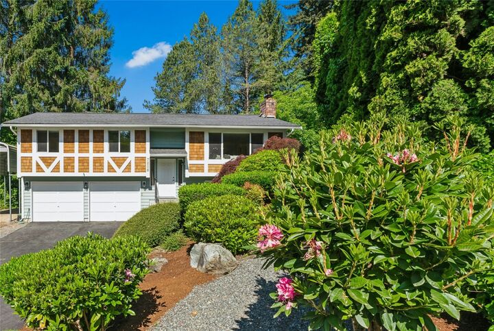Property Photo:  7208  Marwood Place  WA 98072 