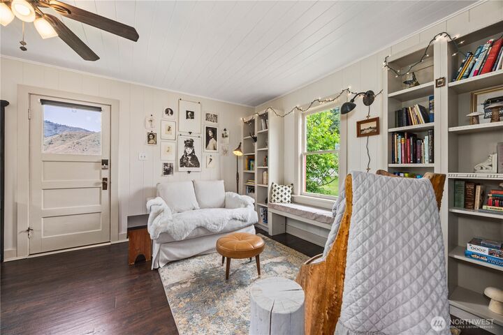 Property Photo:  28  Main Street  WA 98834 